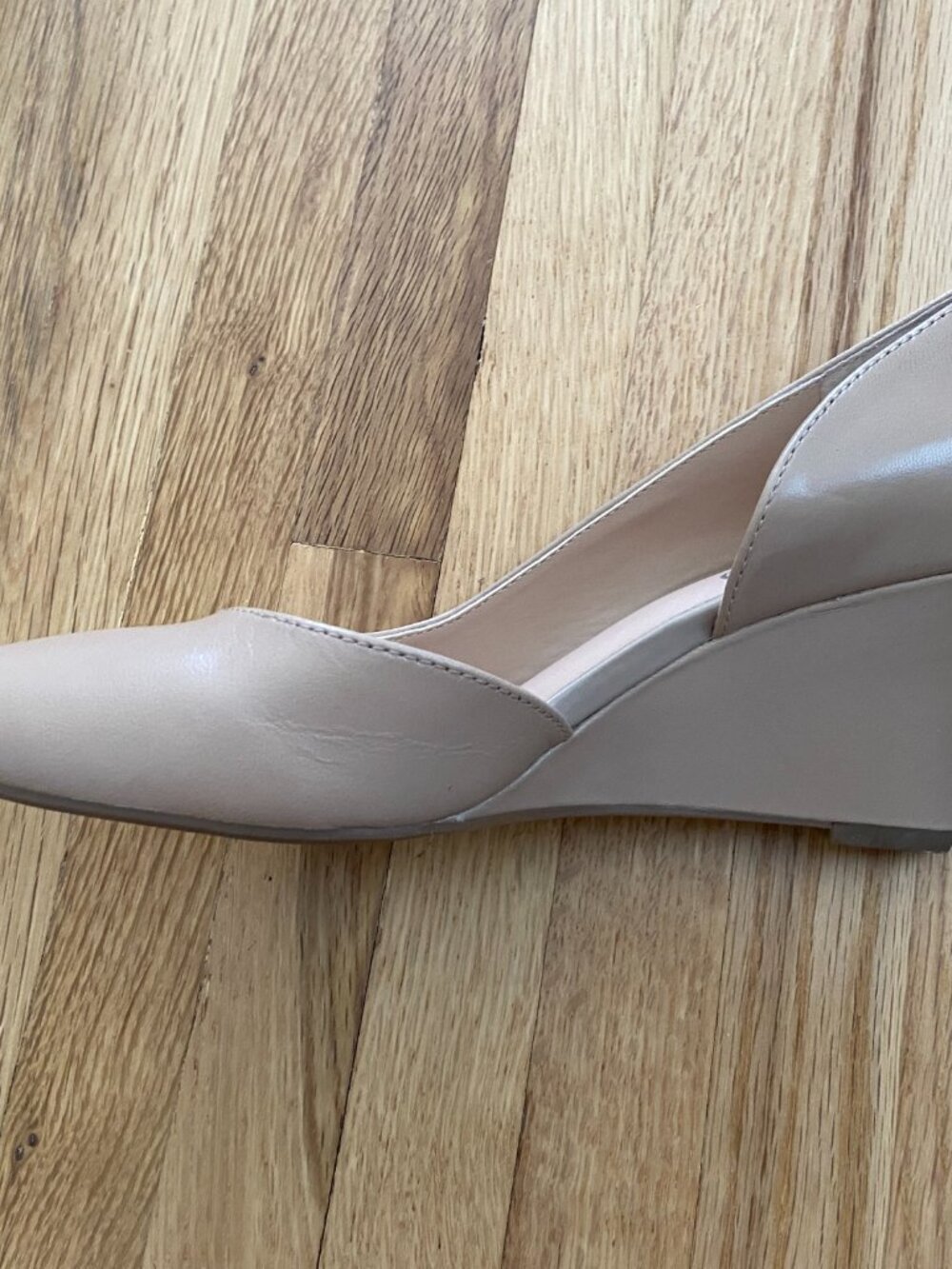 Franco Sarto Beige Leather D'Orsay Wedge Pumps - Size 6.5 - Picture 8 of 11